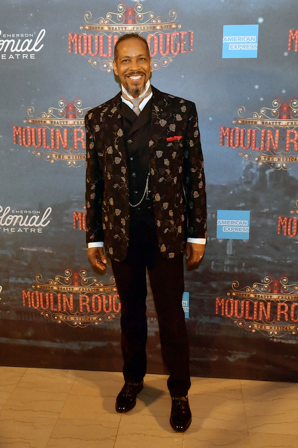 Photo Flash: Boston Can Can Can! Emerson Colonial Theatre Re-Opens with MOULIN ROUGE! Image