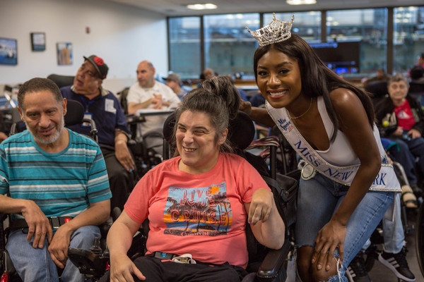 Nia Franklin, Miss New York 2018, Partners With Sing For Hope For A Day Of Music 