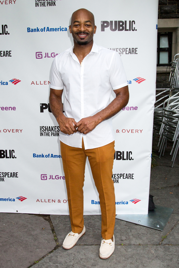 Photo Coverage: On the Red Carpet for Opening Night of TWELFTH NIGHT in the Park! Image
