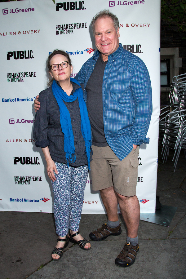 Photo Coverage: On the Red Carpet for Opening Night of TWELFTH NIGHT in the Park! Image