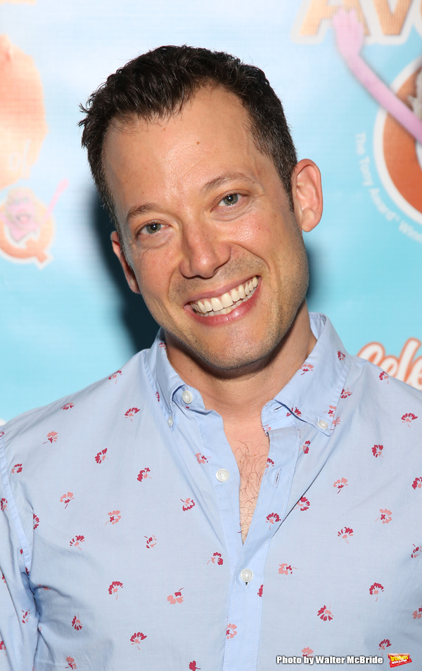 Photo Coverage: AVENUE Q Celebrates 15th Anniversary With Cake Before The Show Image