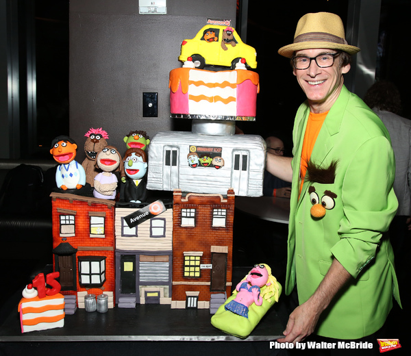 Photo Coverage: AVENUE Q Celebrates 15th Anniversary With Cake Before The Show Image
