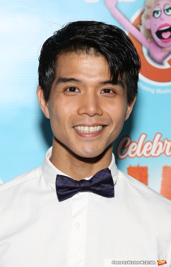 Photo Coverage: AVENUE Q Celebrates 15th Anniversary With Cake Before The Show Image