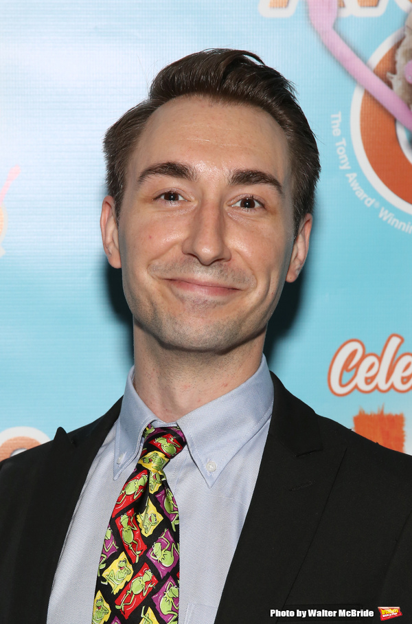 Photo Coverage: AVENUE Q Celebrates 15th Anniversary With Cake Before The Show Image