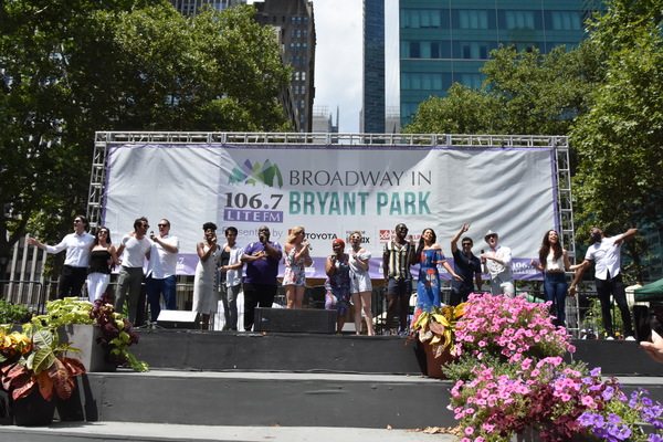 Photo Coverage: Disney Takes Over Broadway In Bryant Park - Performances From FROZEN, THE LION KING, and ALADDIN! Image