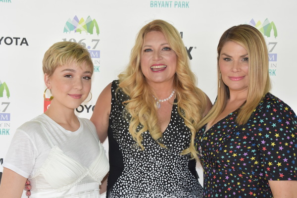 Photo Coverage: Disney Takes Over Broadway In Bryant Park - Performances From FROZEN, THE LION KING, and ALADDIN! Image