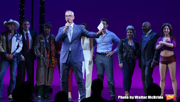 Photo Coverage: The Cast of PRETTY WOMAN Bows at Tribute Performance to Garry Marshall Image