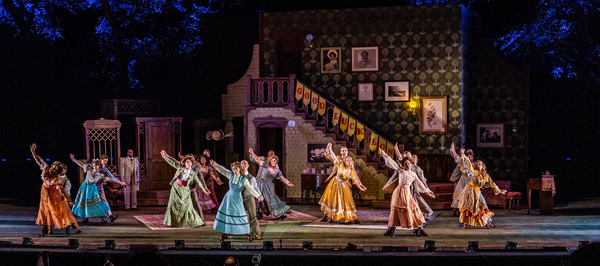 Photo Flash: First Look at MEET ME IN ST. LOUIS at The Muny 