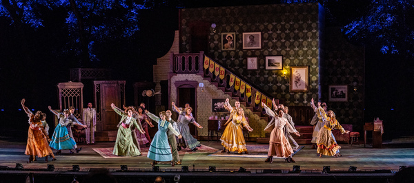Photo Flash: First Look at MEET ME IN ST. LOUIS at The Muny Image