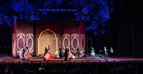 Photo Flash: First Look at MEET ME IN ST. LOUIS at The Muny Image