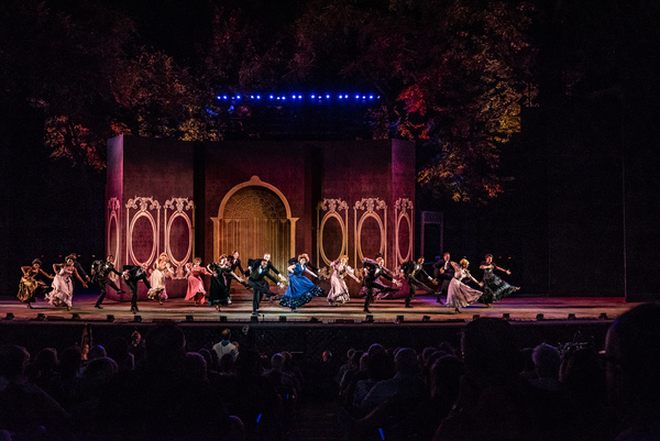Photo Flash: First Look at MEET ME IN ST. LOUIS at The Muny Image