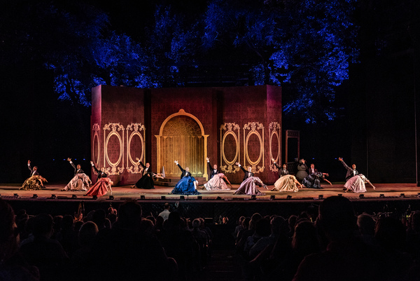 Photo Flash: First Look at MEET ME IN ST. LOUIS at The Muny Image