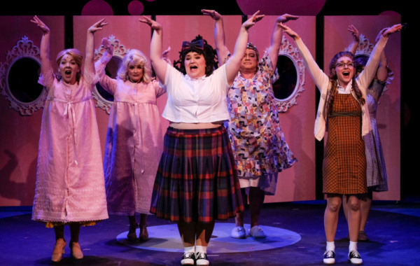 Photo Flash: First Look At HAIRSPRAY At San Diego Musical Theatre Image