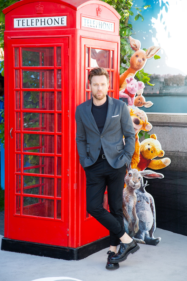 Photo Flash: CHRISTOPHER ROBIN Stars Attend European Premiere Image
