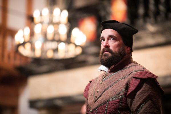 Photo Flash: First Look at RICHARD III At The American Shakespeare Center's Blackfriars Playhouse Image