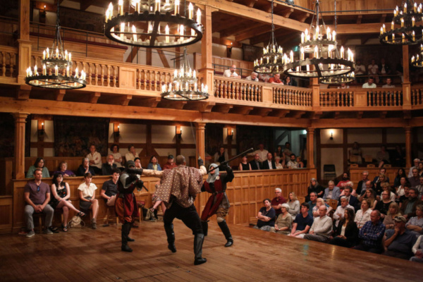 Photo Flash: First Look at RICHARD III At The American Shakespeare Center's Blackfriars Playhouse Image