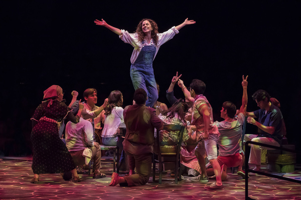 Photo Flash: MAMMA MIA! Dances Into Broadway at Music Circus Image