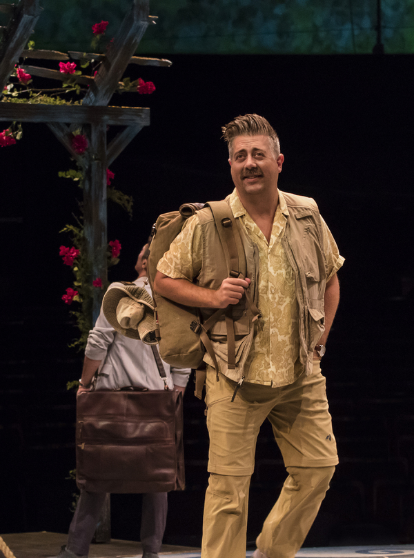 Photo Flash: MAMMA MIA! Dances Into Broadway at Music Circus Image