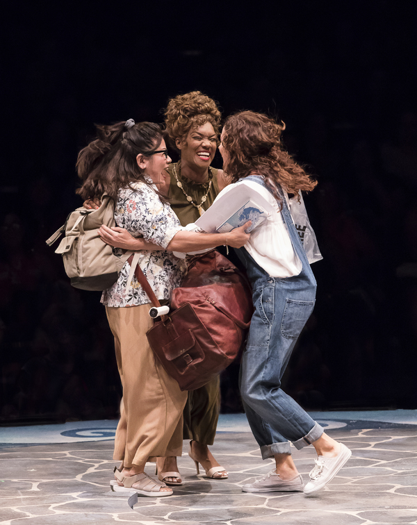 Photo Flash: MAMMA MIA! Dances Into Broadway at Music Circus Image