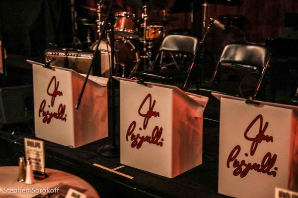 Photo Coverage: Katharine McPhee & Erich Bergen Surprise The Susie Mosher Lineup Audience at Birdland Theater 