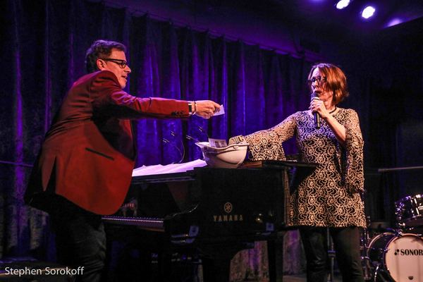 Photo Coverage: Katharine McPhee & Erich Bergen Surprise The Susie Mosher Lineup Audience at Birdland Theater 