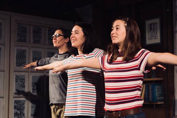 Photo Flash: Ghostlit Theatre Company Presents FUN HOME Image
