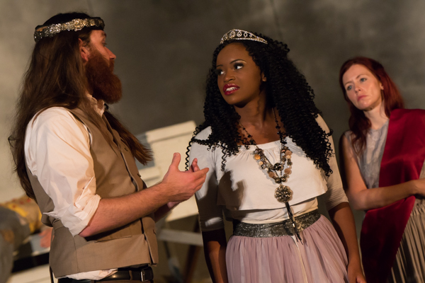 Photo Coverage: First Look at Actor's Theatre of Columbus' A MIDSUMMER NIGHT'S DREAM Image