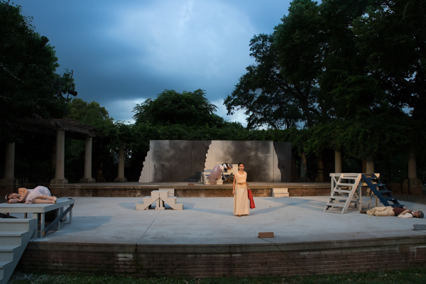 Photo Coverage: First Look at Actor's Theatre of Columbus' A MIDSUMMER NIGHT'S DREAM Image