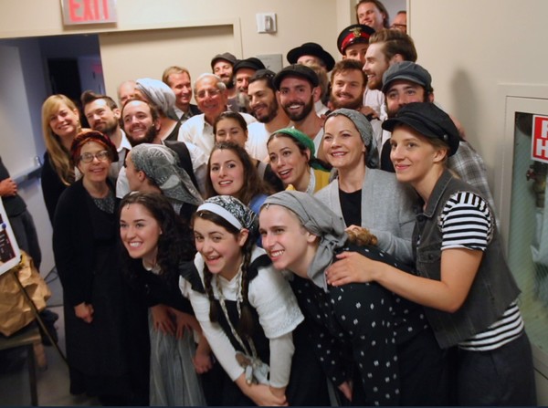 Fiddler cast with Chaim Topol Photo