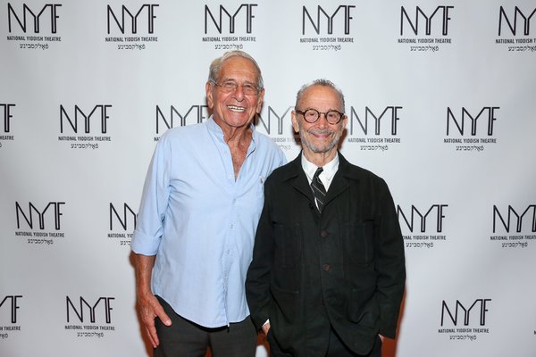 Photo Flash: Bernadette Peters, Mandy Patinkin, Bebe Neuwirth and More Attend Yiddish FIDDLER ON THE ROOF Image