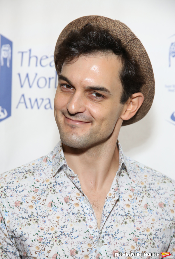 Brief 8/13: GETTIN' THE BAND BACK TOGETHER Officially Opens Tonight, and More! Image