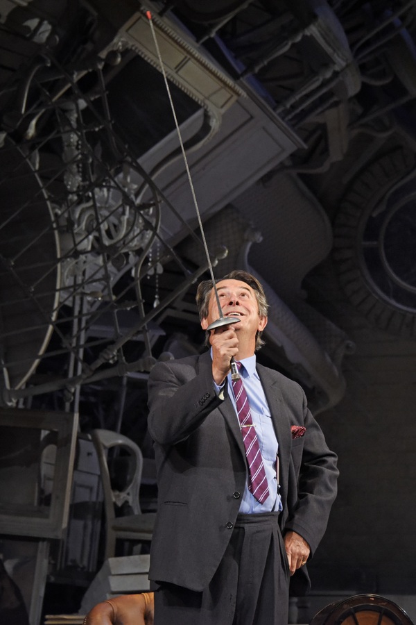 Photo Flash: Get a First Look at THE PRICE starring David Suchet at Theatre Royal Bath Image