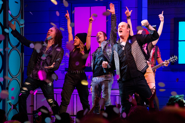 Photo Coverage: GETTIN' THE BAND BACK TOGETHER Takes Opening Night Bows! Image