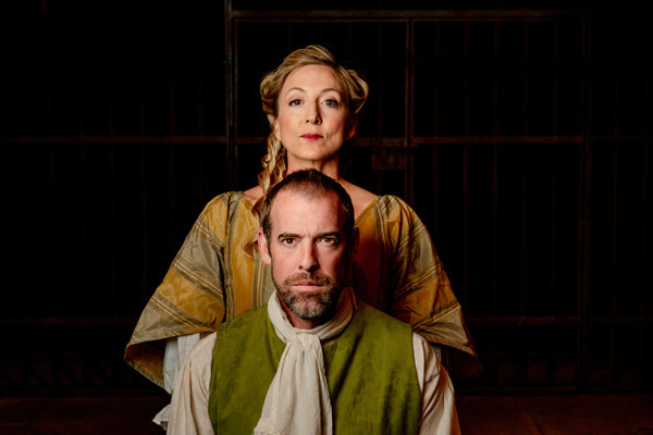 Photo Flash: First Look at the Doomed Couple of Folger's MACBETH Image