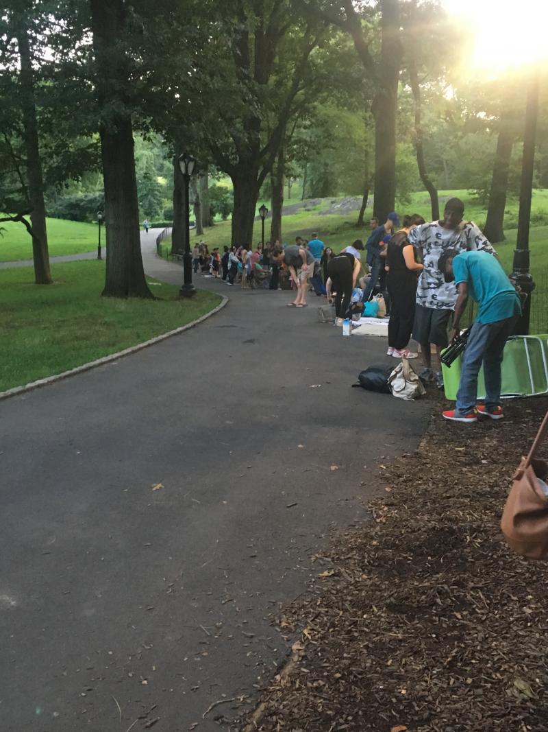 BWW First Person: What's It Like Waiting in Line for Shakespeare in the Park Tickets? Image