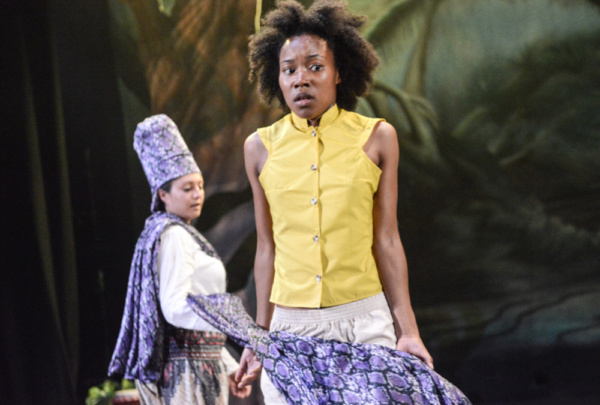 Serin Ibrahim as Kaa and Antonia Elson as Mowgli in The Jungle Book at Greenwich Thea Photo