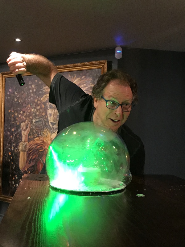 Photo Flash: Amazing Bubbleologist Louis Pearl Delights Guests at Brehemia Bar To Celebrate Edinburgh Fringe Run 
