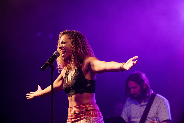 Photo Flash: Derek Klena, Wesley Taylor, and More Sing Alanis Image