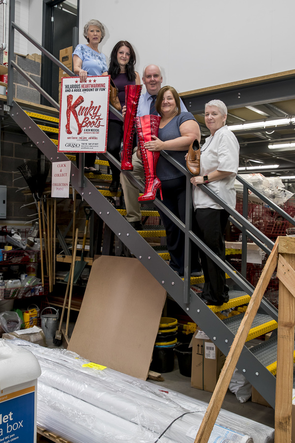 Photo Flash: The Famous KINKY BOOTS Themselves Strut Into Wolverhampton Ahead of October Opening Image