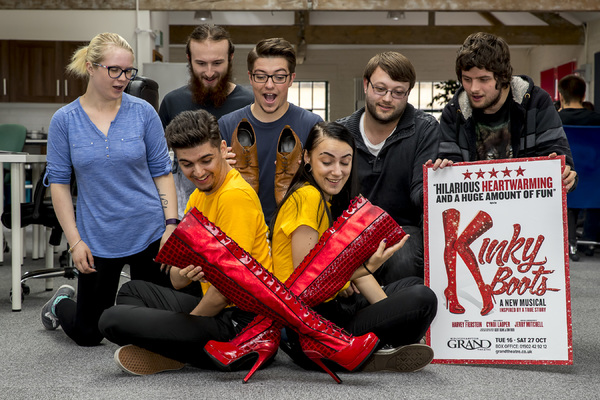 Photo Flash: The Famous KINKY BOOTS Themselves Strut Into Wolverhampton Ahead of October Opening Image