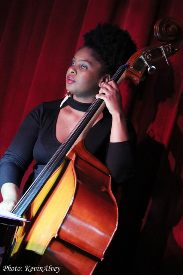 Photo Flash: Natalie Douglas Comes to Birdland Image