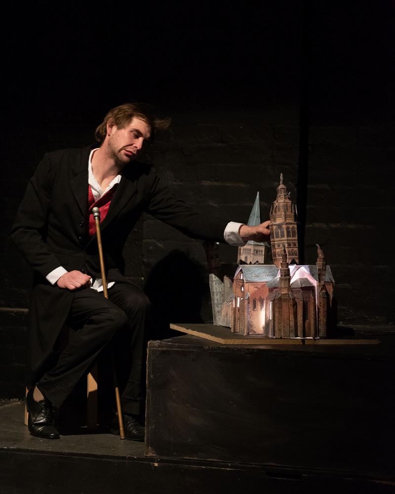 Review: Acceptance And Prejudice Play Out In THE ELEPHANT MAN 