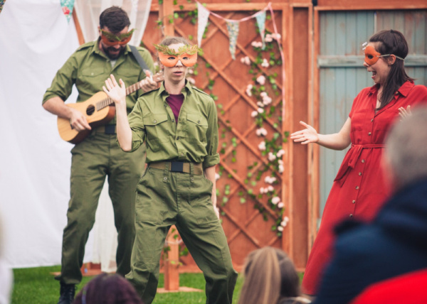 Photo Flash: Merely Theatre's MUCH ADO Continues Outdoors In Greenwich Image