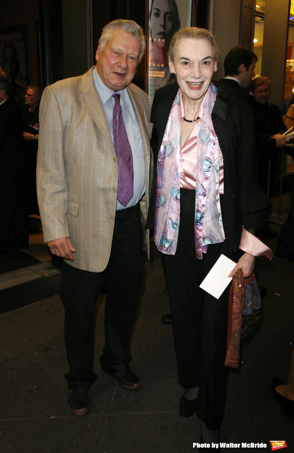 Marian Seldes & Brian Murray
arriving for the Opening Night performance of The Rounda Photo