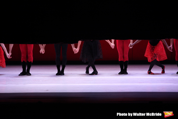 Paul Taylor Dance Company performs at The 58th Annual Capezio Dance Award honoring Ar Photo