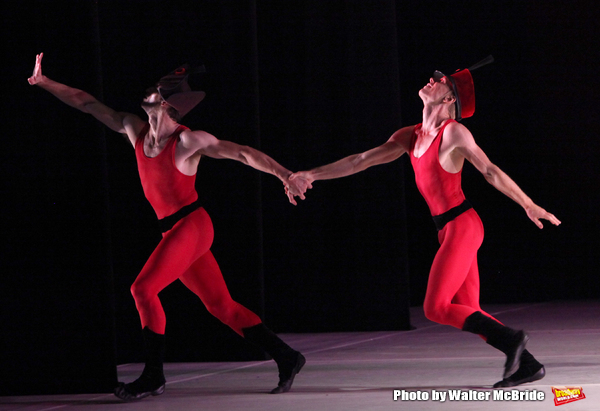 Paul Taylor Dance Company performs at The 58th Annual Capezio Dance Award honoring Ar Photo