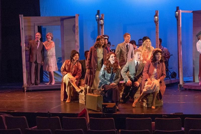 Review: BRIGHT STAR at Beach Haven's Surflight Theater Image