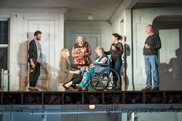 Photo Flash: First Look at THE HUMANS at Hampstead Theatre 