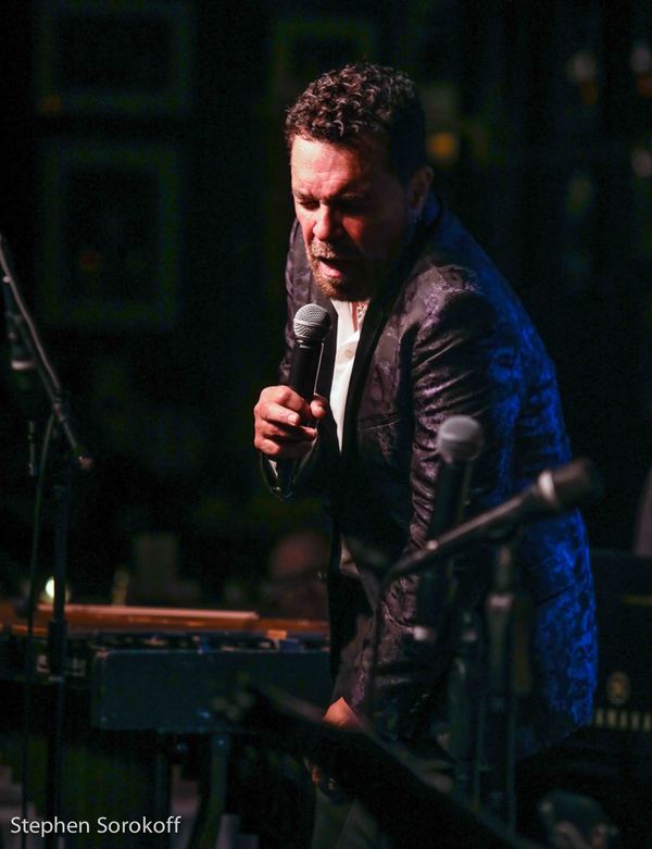 Photo Coverage: Celebrities Turn Out For Clint Holmes Birdland Performance Image