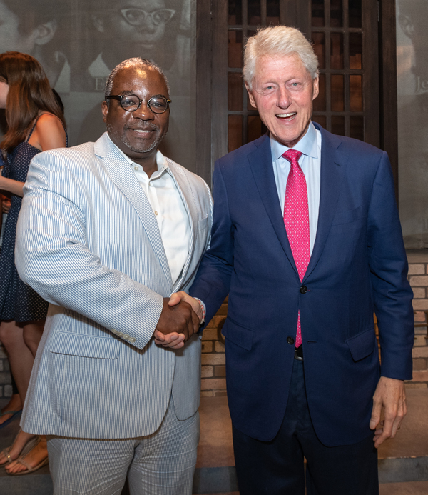 Photo Flash: President and Hillary Clinton Attend LITTLE ROCK Image